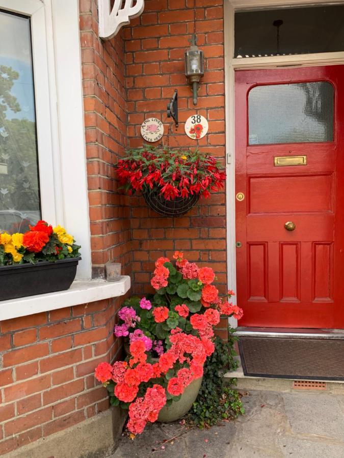 38 Whitehall Road Harrow on the Hill Екстериор снимка