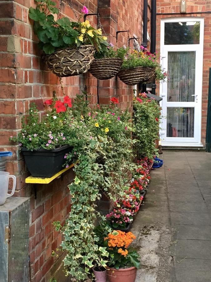 38 Whitehall Road Harrow on the Hill Екстериор снимка