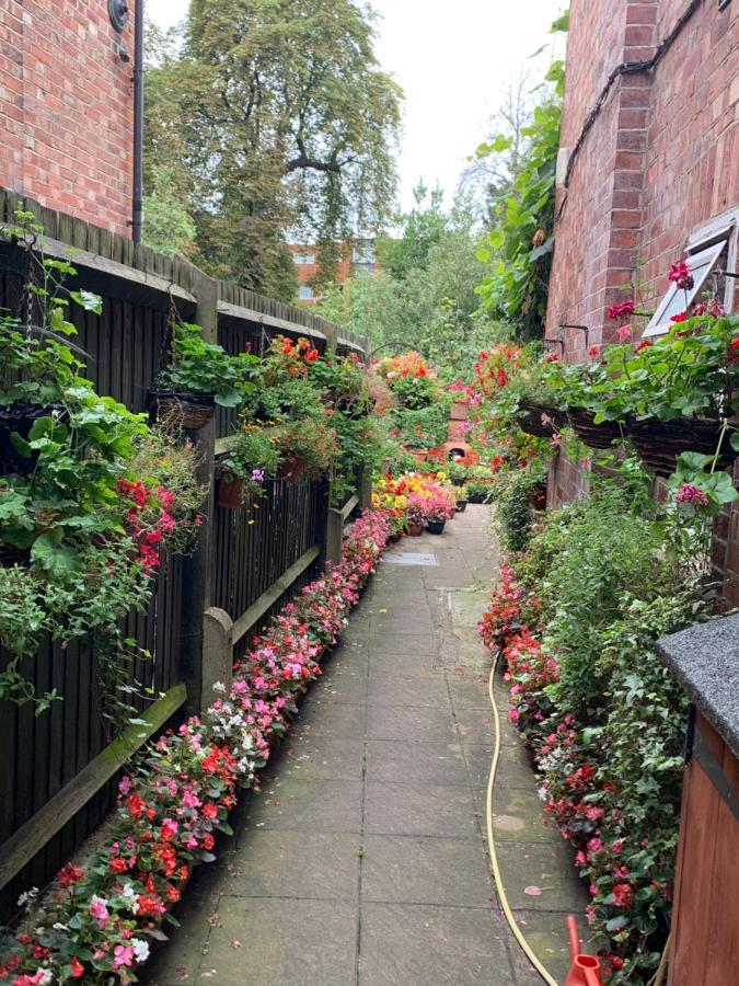 38 Whitehall Road Harrow on the Hill Екстериор снимка